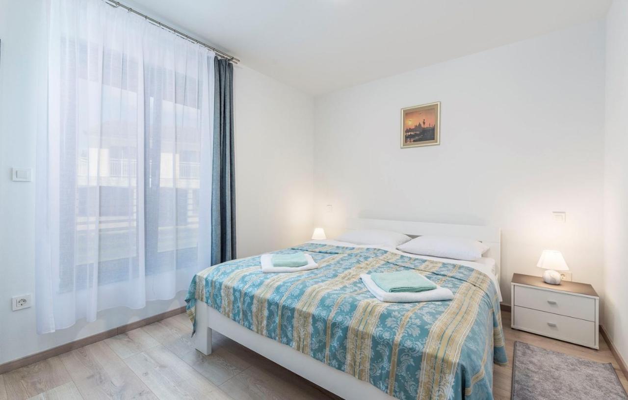 Apart Residence Blue Sea Пореч Экстерьер фото